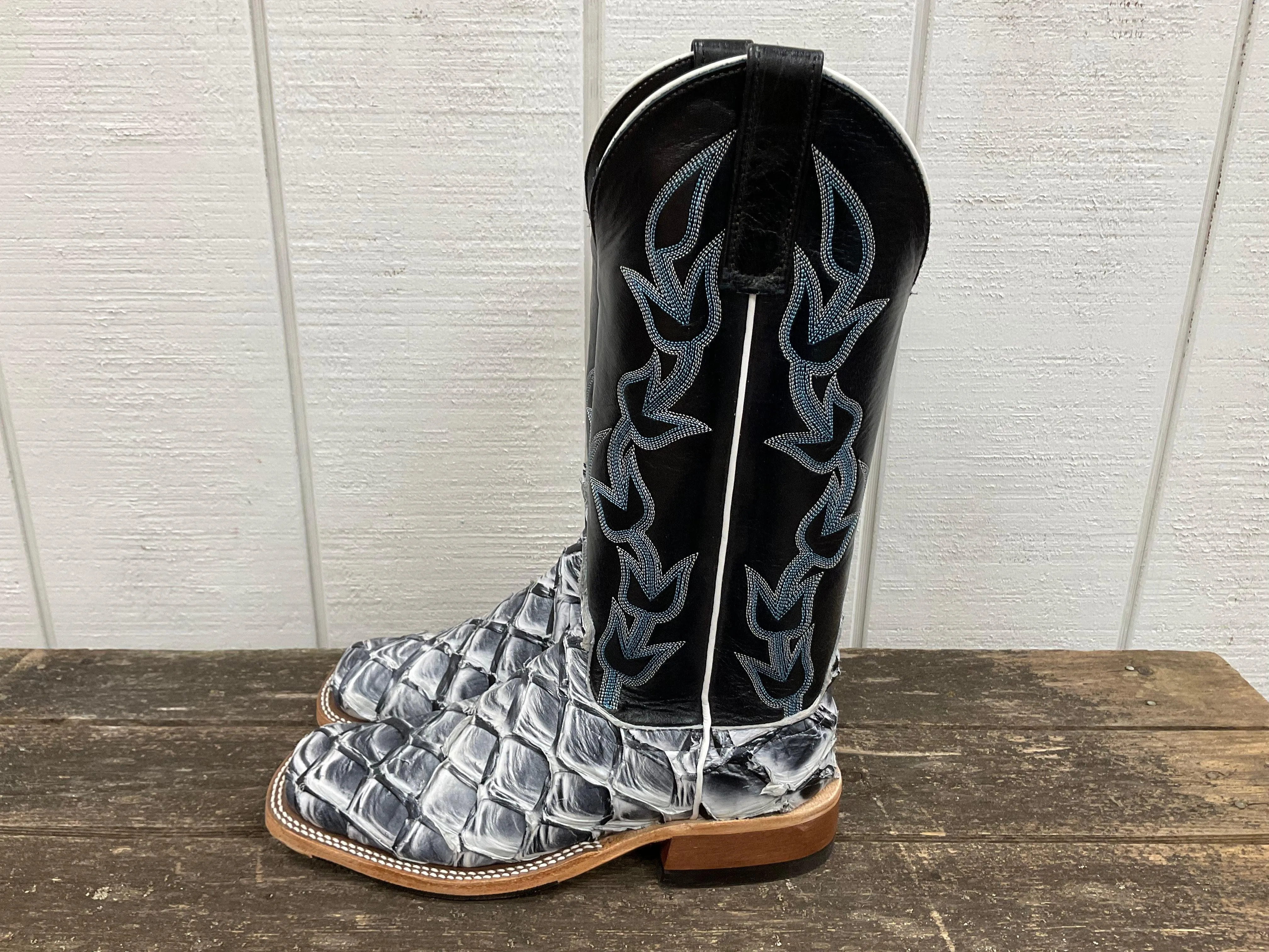 Anderson Bean Women's Ivory Eclipse Big Bass Pirarucu & Carbon Blue Milan Top Cowgirl Boots 336977