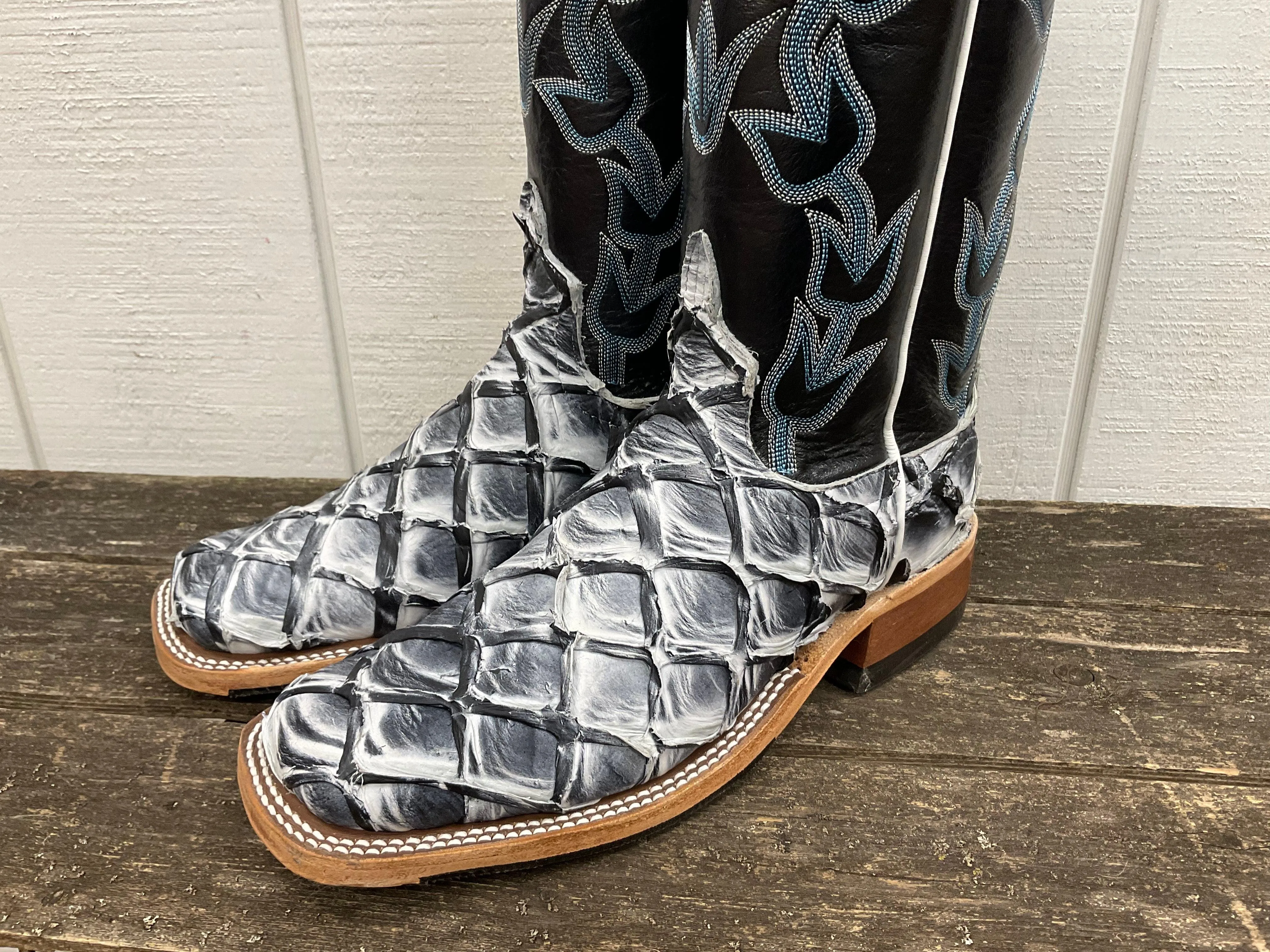Anderson Bean Women's Ivory Eclipse Big Bass Pirarucu & Carbon Blue Milan Top Cowgirl Boots 336977