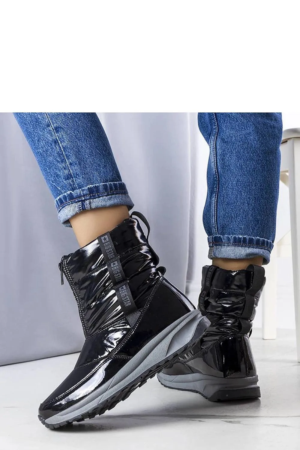 Black snow boots Big Star