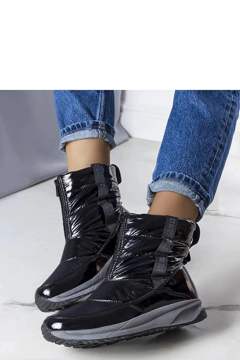 Black snow boots Big Star