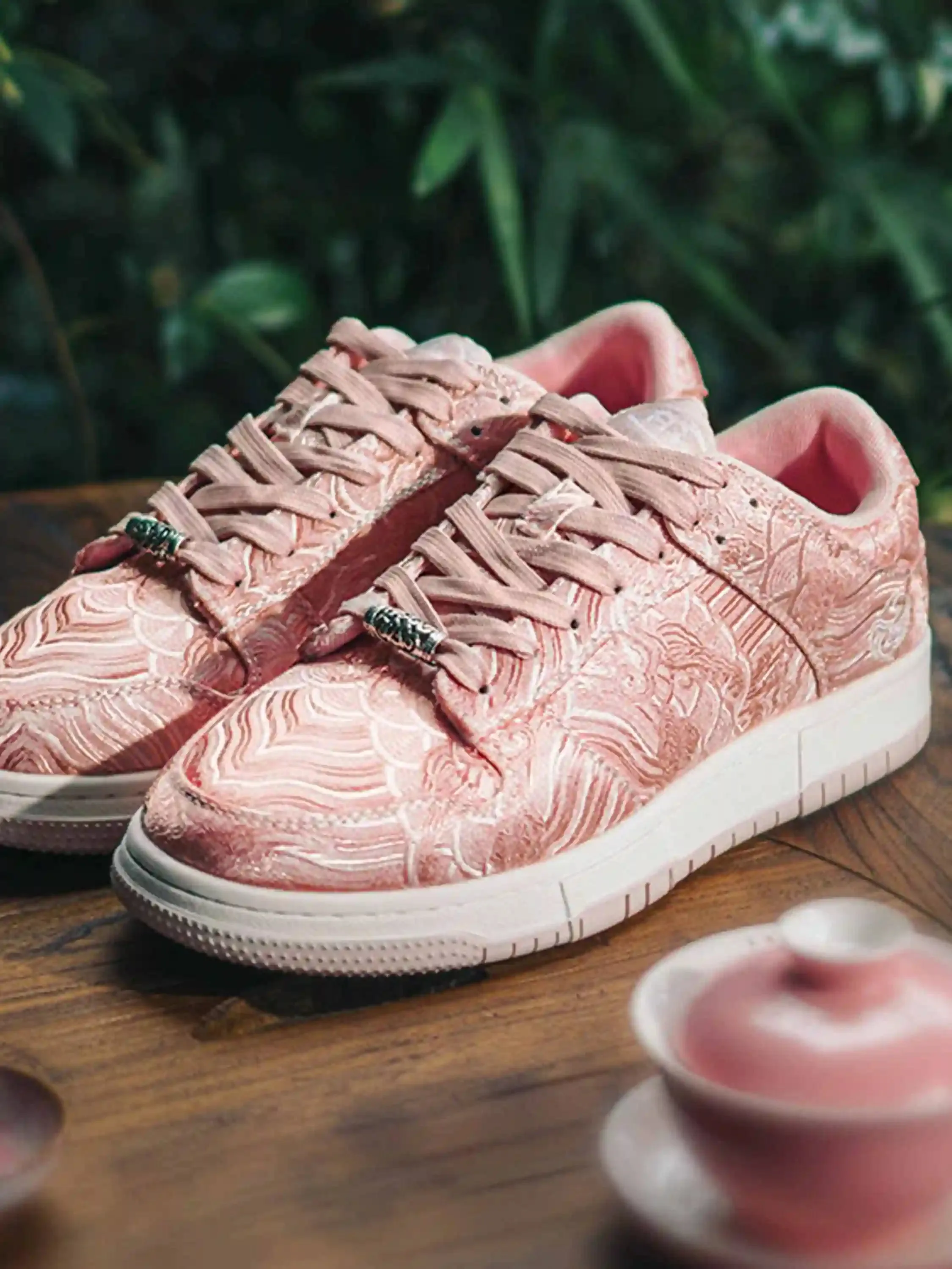 Disguisen American Street Breathable Silk Sneakers
