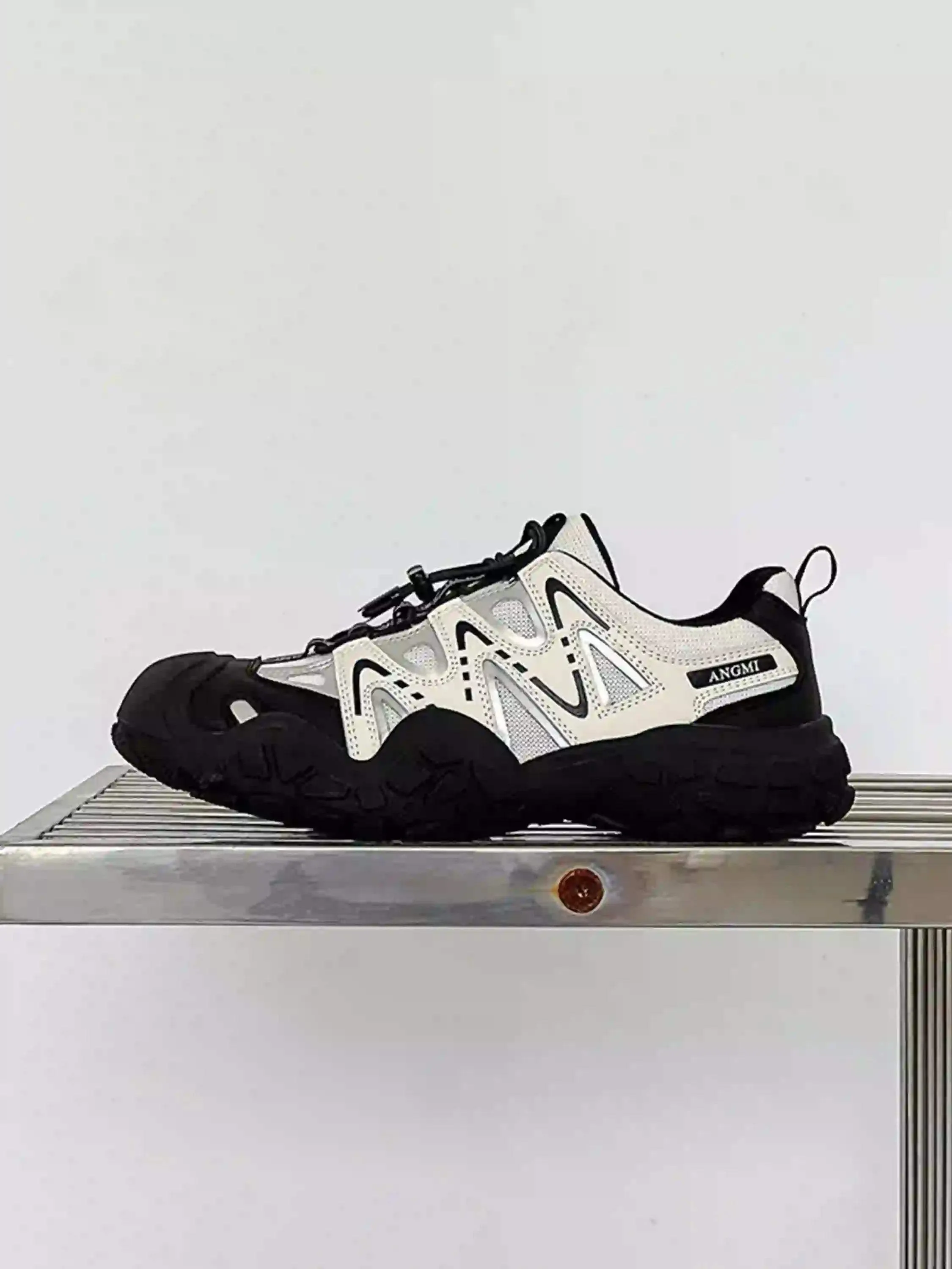 Disguisen Outdoor Breathable Big Head Non-Slip Dad Shoes