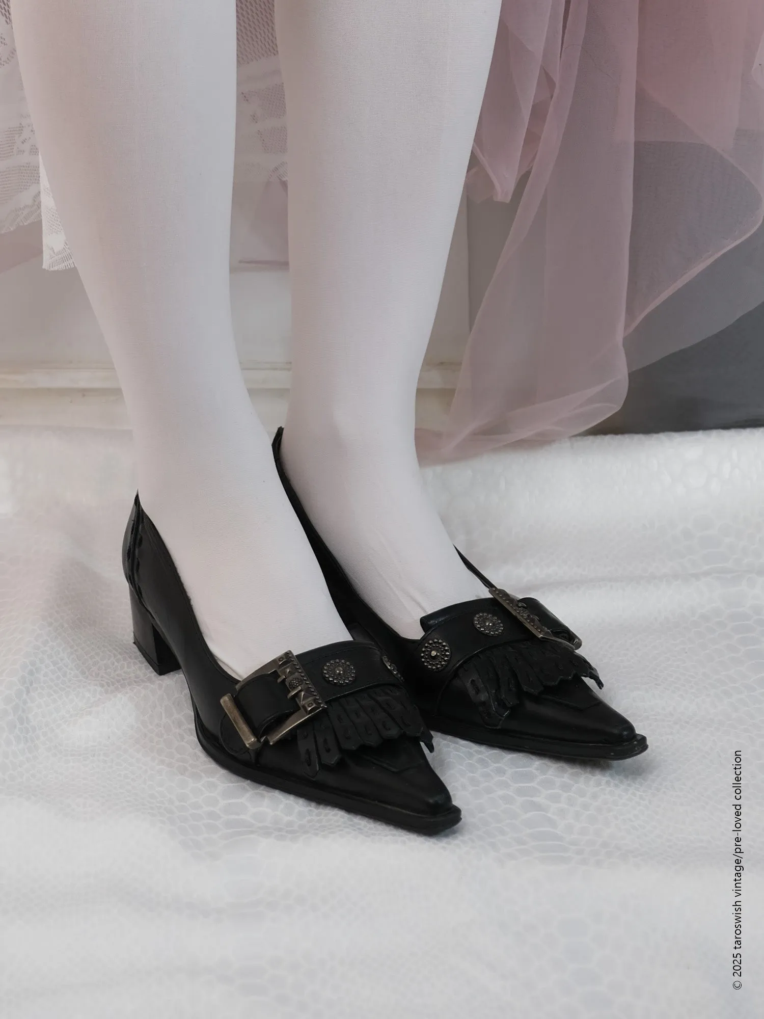   eu36 real leather pointed toe buckled heels