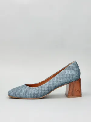 LEATHER PUMPS - BLUE
